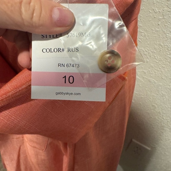 Gabby Skye Pink Sleeveless V-Neck Sundress. NWT SZ 10 - Picture 8 of 9